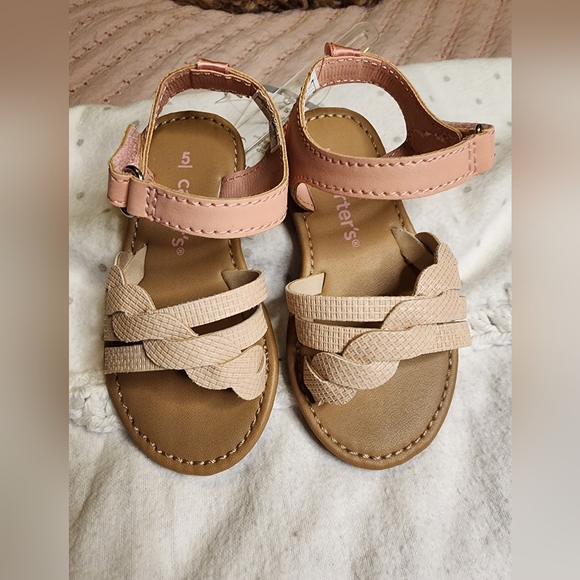 Carter's 5T Sandals NWT - Picture 2 of 9